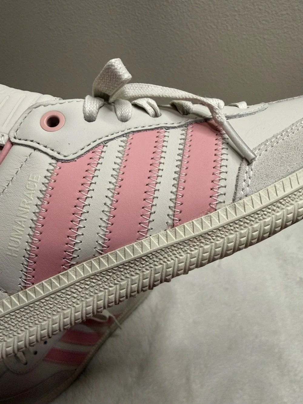 adidas Humanrace Samba Aluminal Low Top Sneaker Tennis Shoes - Sz 7.5, Like New